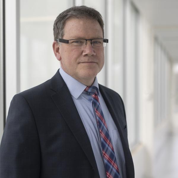 Portrait de Volker Gerdts Directeur et PDG de l'Organisme de recherche sur les vaccins et les maladies infectieuses (VIDO) 