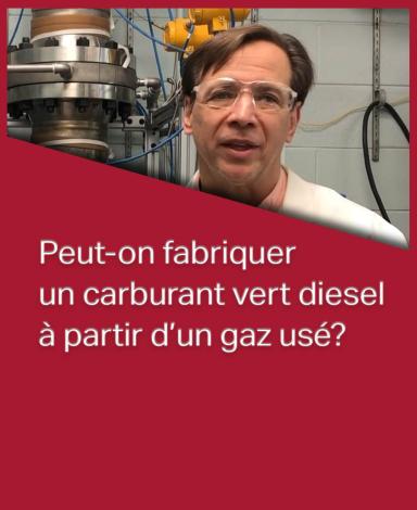 Une carte-image représentant le professeur Gregory Patience à l'intérieur d'un rectangle rouge sur lequel est superposée la question "Peut-on fabriquer un carburant diesel vert à partir d'un gaz résiduel ?" en texte noir.